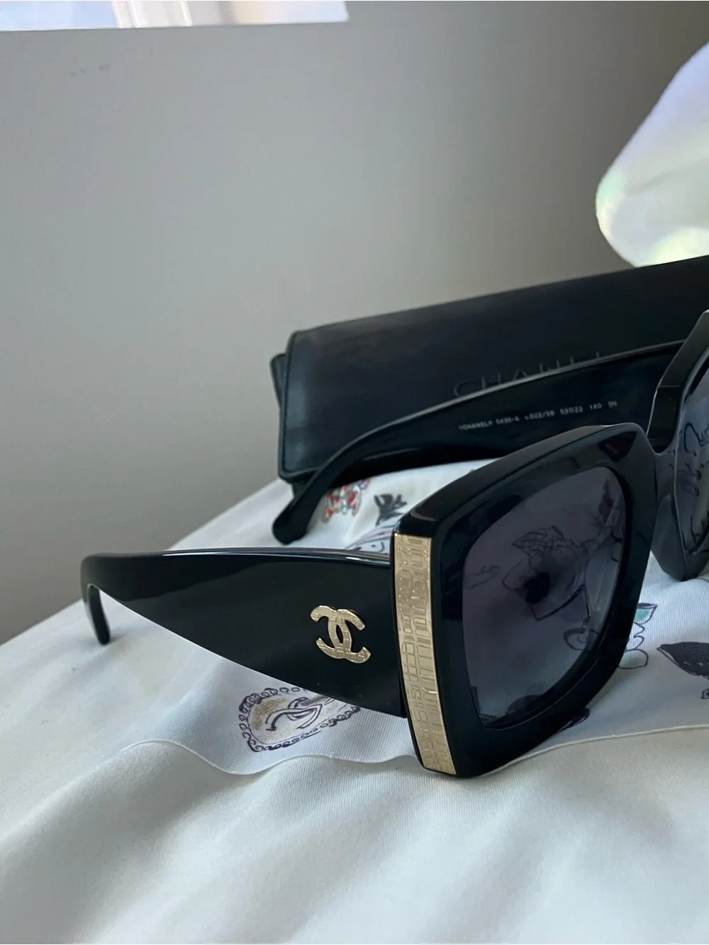 CHANEL Black Oversized Square Frame Sunglasses